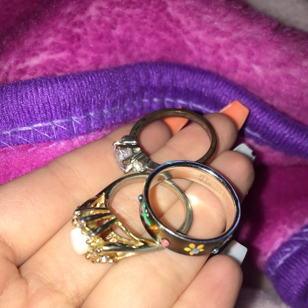 VINTAGE RING BUNDLE (SIZE 10) - Picture 2 of 7